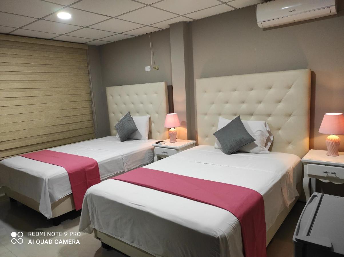 Royalinn 과야킬 외부 사진