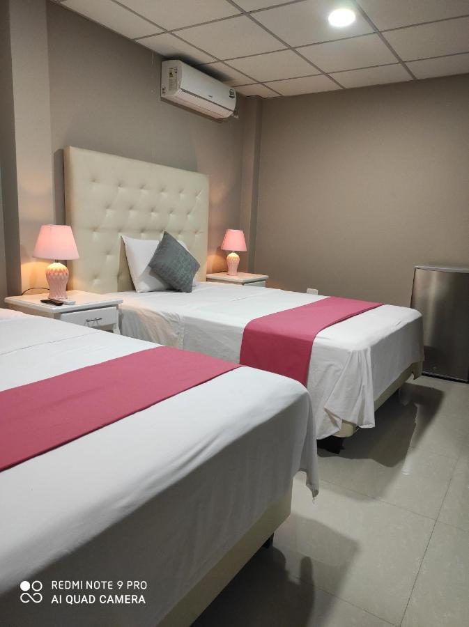 Royalinn 과야킬 외부 사진