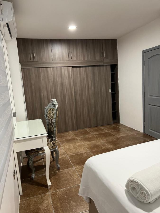 Royalinn 과야킬 외부 사진
